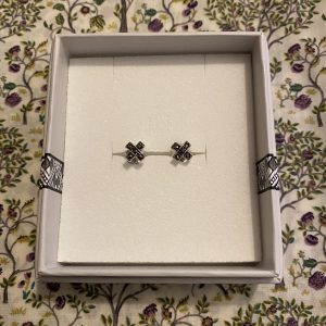 Marcasite Kiss Earrings Boxed