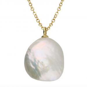 golden droplet pearl pendant