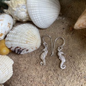 silver seahorse earrings