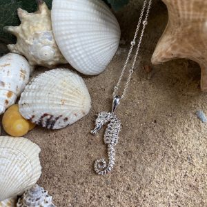silver seahorse pendant